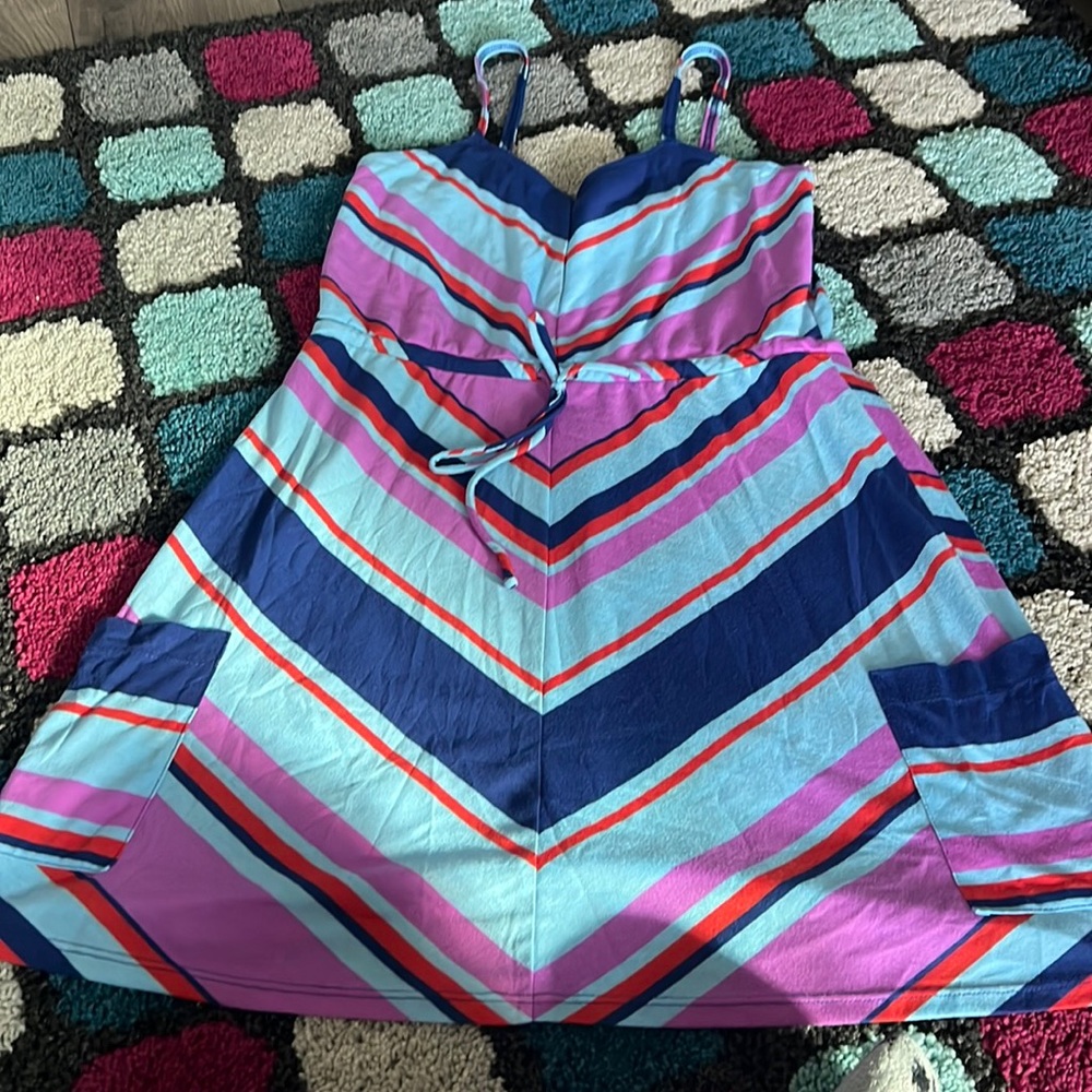dress with pockets.